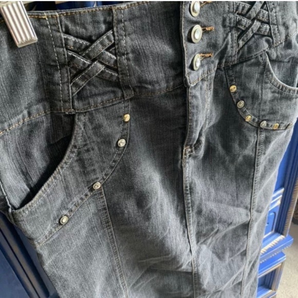 Vintage Lucy Denim Skirt Button Waist Rivet Large - Picture 2 of 4